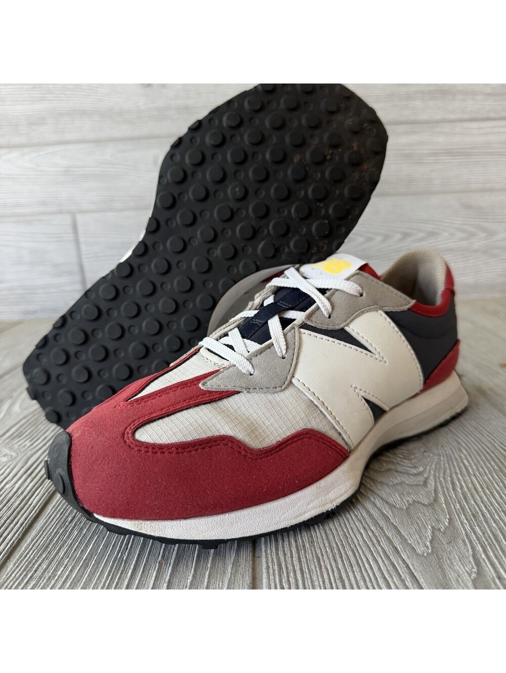 New Balance 327 MS327SR Men’s 7 Navy Blue Team Red Navy Sneakers Running Casual
